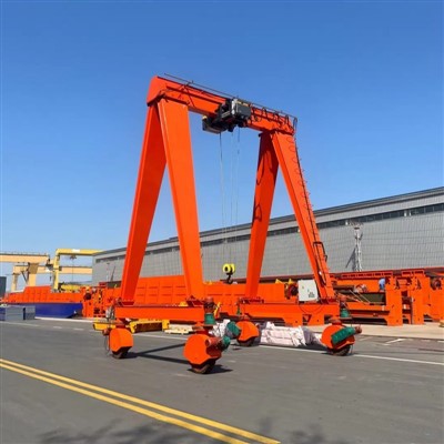Chine Fournisseur de grue à portique sur pneus en caoutchouc|Grues RTG de haute qualité-pour les ports et la logistique