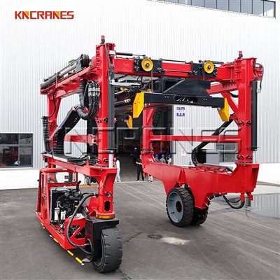 Transporteur cavalier pour conteneur de 35 tonnes