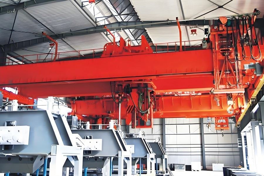 The Electrolytic Aluminum Multifunctional Overhead Crane